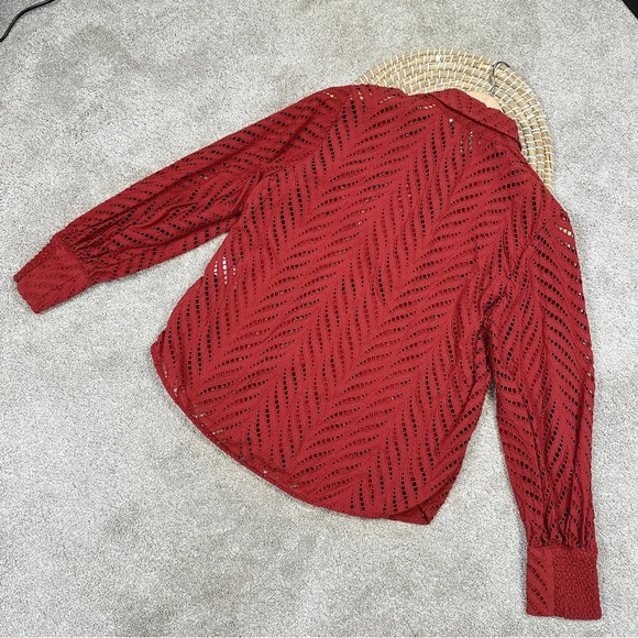 Chico’s Poplin Cutwork Shirt Button Front Longsleeve Lace in Rust Orange Size 6 - Picture 8 of 15